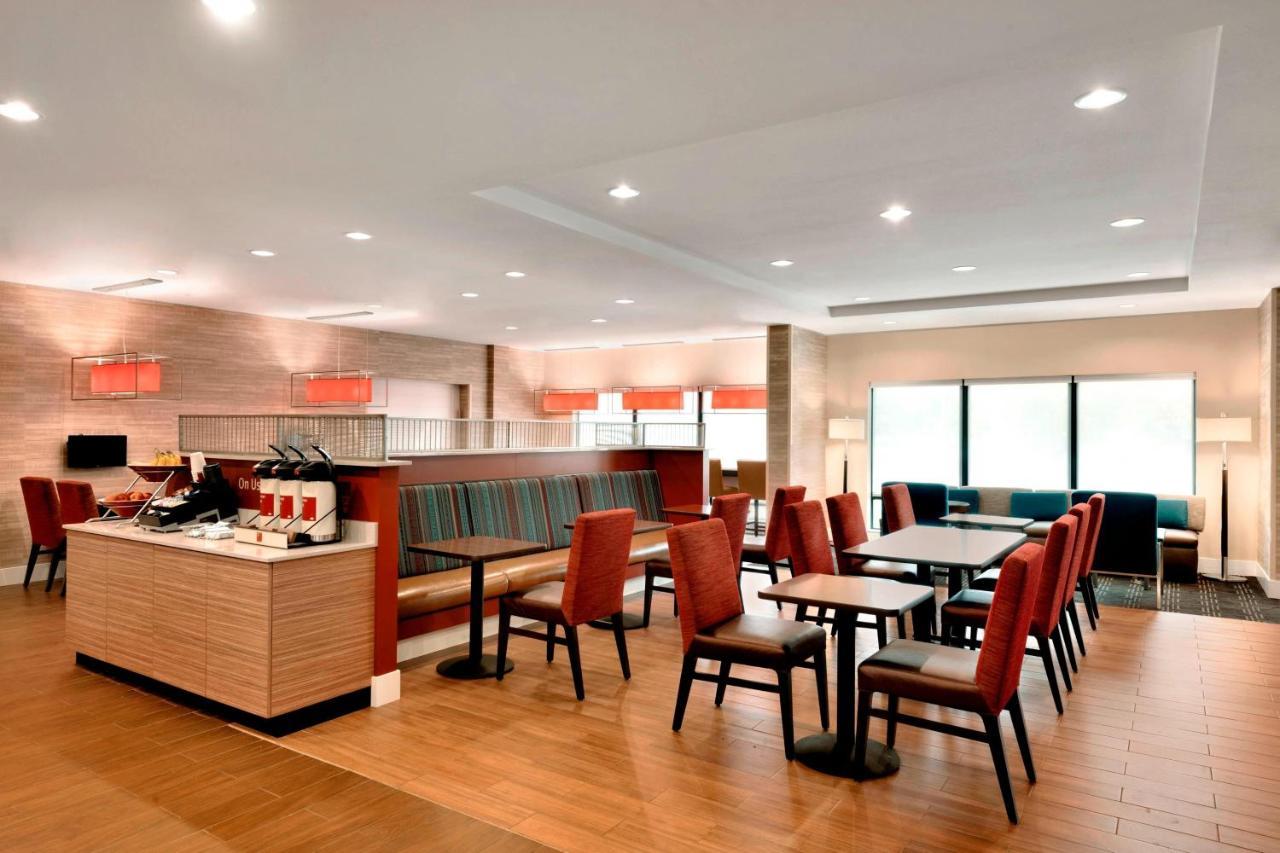 Towneplace Suites By Marriott Pittsburgh Airport/Robinson Township Zewnętrze zdjęcie